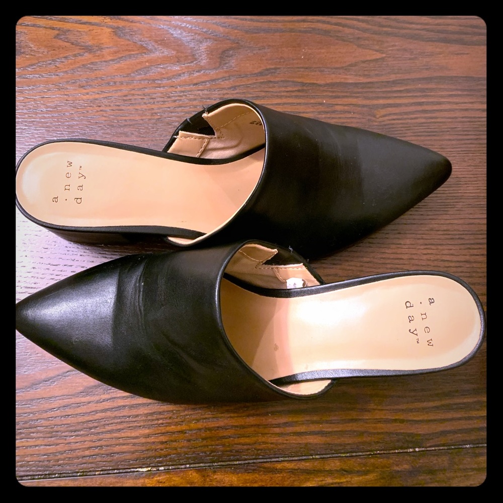 A New Day Black Blackless Mules